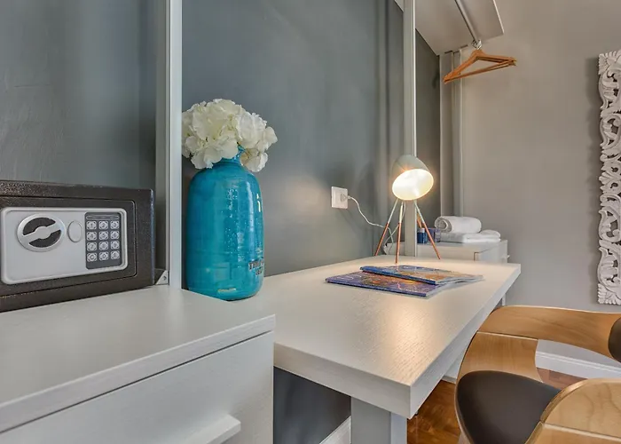 Romexperience Borgo Pio * Rome